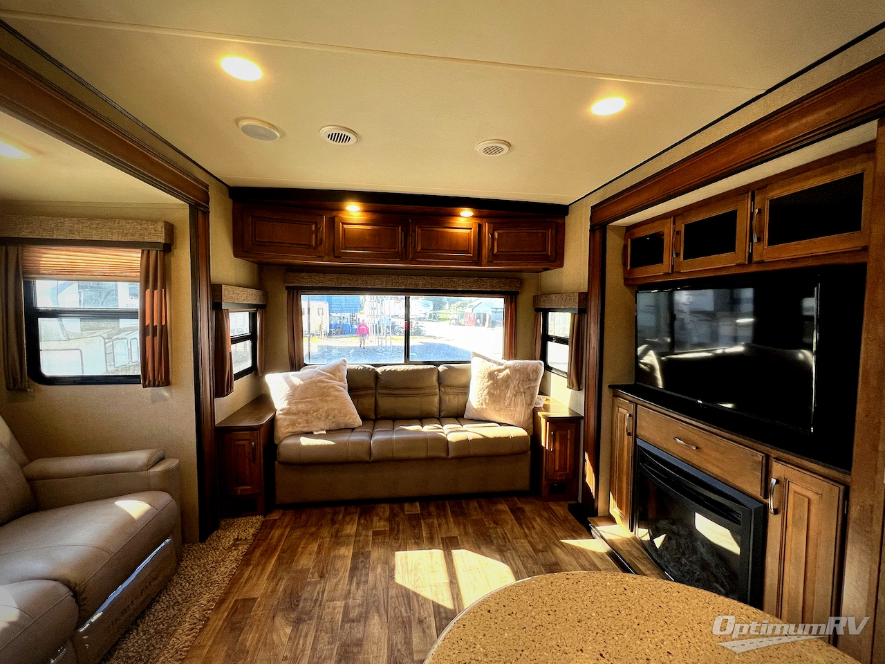 2017 Grand Design Reflection 313RLTS Photo 6