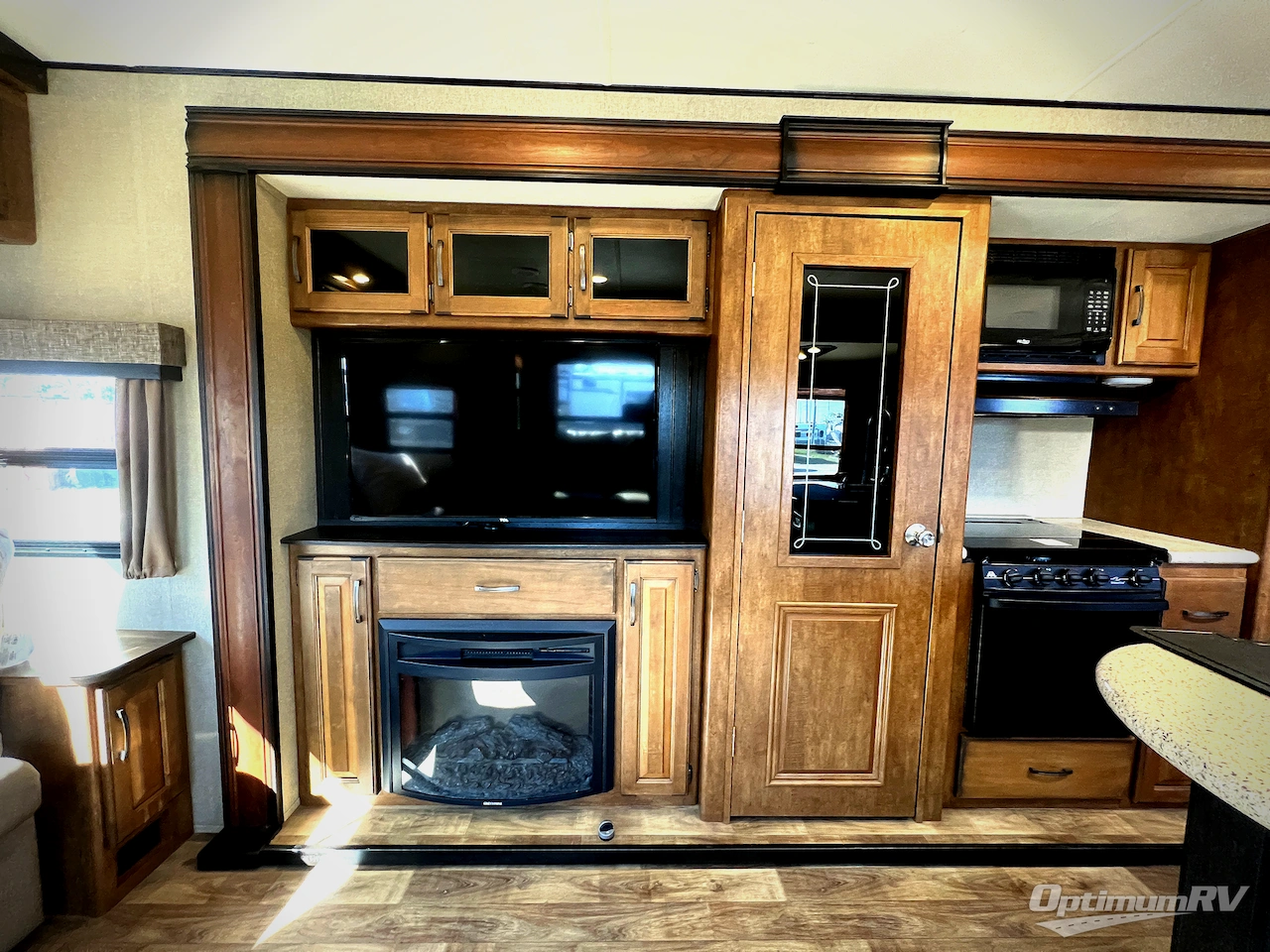 2017 Grand Design Reflection 313RLTS Photo 7