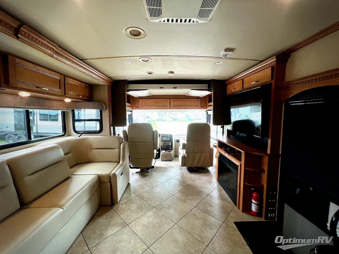 2015 Itasca Solei 34T Photo 5