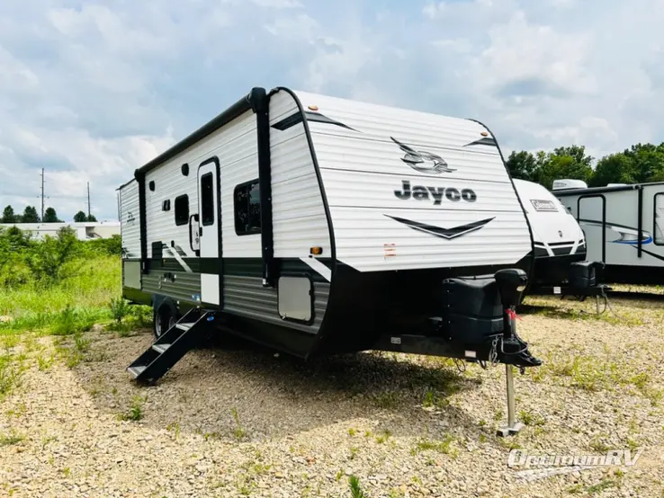 2022 Jayco Jay Flight SLX 8 267BHS RV Photo 1