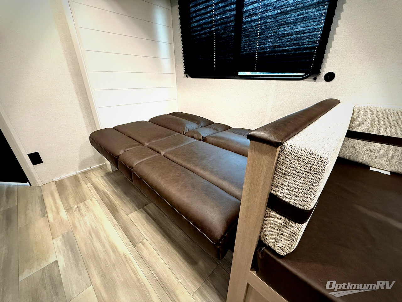 2026 Heartland Prowler 2802BHS Photo 10
