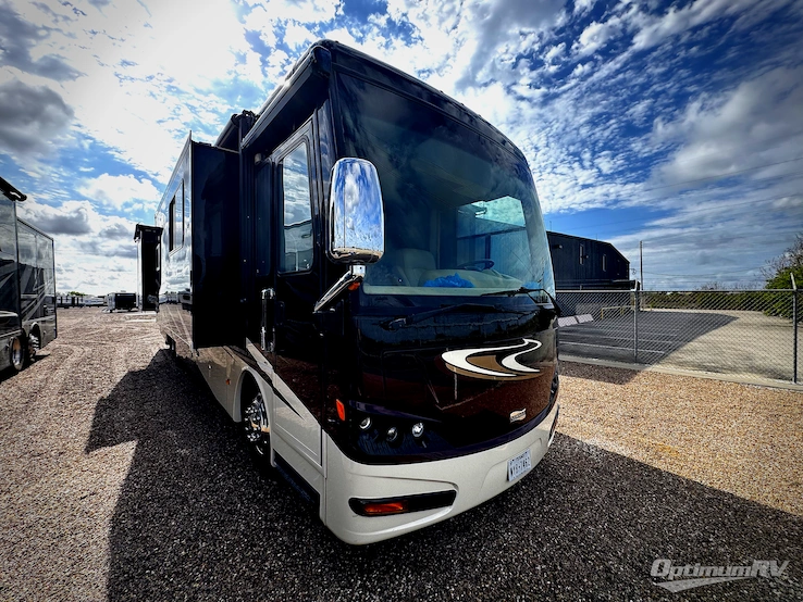 2014 Newmar Ventana 4037 RV Photo 1