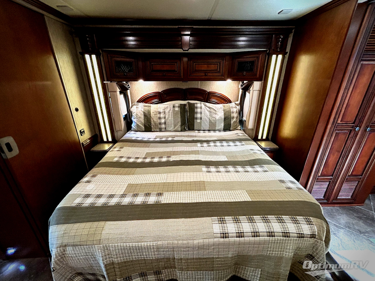 2014 Newmar Dutch Star 4369 Photo 19