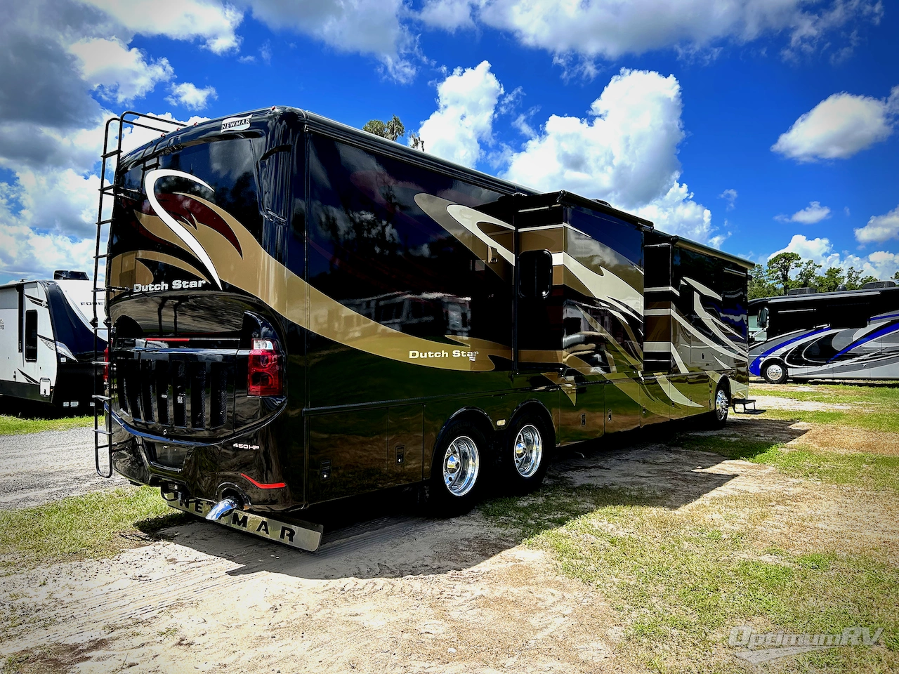 2014 Newmar Dutch Star 4369 Photo 2